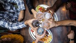 Стоит ли пробовать челлендж «75 Hard»? Эксперты предупреждают, что риски могут перевесить преимущества.