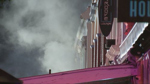 Поджог магазина мороженого, предположительно, связан с организованной преступностью.