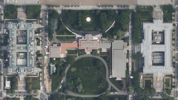 Другая часть истории, уничтоженная вместе с Восточным крылом: наследие Джеки Кеннеди.