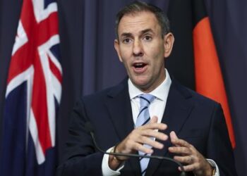 Министр финансов отклонил просьбу о предоставлении льгот по топливу, поскольку на сотнях заправочных станций закончилось топливо.