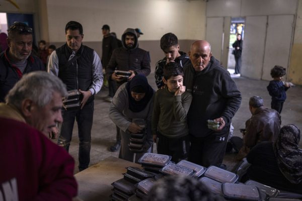 Две недели войны: подробности рискованного решения Трампа атаковать Иран — и попытки сдержать последствия