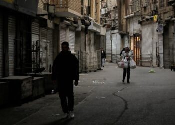 США не будут наносить удары по иранским электростанциям в течение 5 дней, продлевая срок, установленный Трампом для возобновления работы Ормузского пролива.