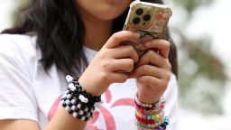 Используйте решения суда присяжных против Meta и YouTube, чтобы изменить отношение ваших детей к социальным сетям.