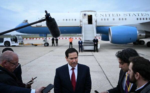 Вэнс или Рубио? CPAC обсуждает, кто станет республиканской партией после Трампа.