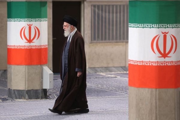 Что нам известно о смерти верховного лидера Ирана Хаменеи