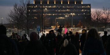 Десять действующих и бывших мексиканских чиновников обвиняются в США в пособничестве наркоторговле.