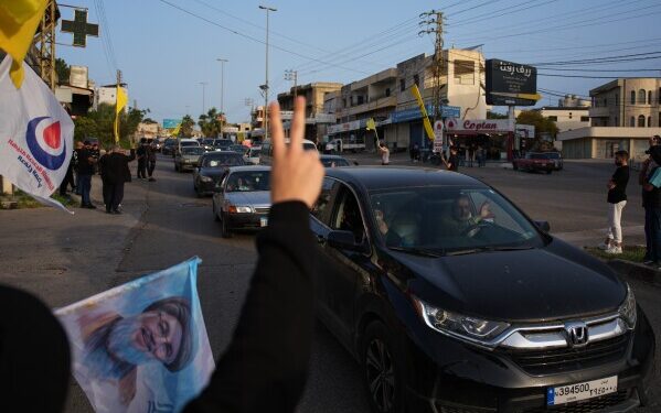 Вступает в силу согласованное Израилем и Ливаном десятидневное перемирие.
