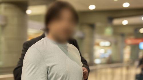 Мошенник обвиняется в мошенничестве в торговом центре в Новом Южном Уэльсе, предположительно, на сумму 150 000 долларов.