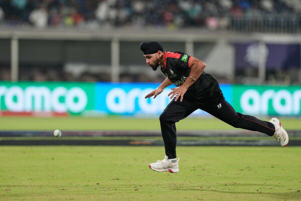 Авиакомпания добавляет двухъярусные кровати для пассажиров эконом-класса, но запрещает закуски, запахи и объятия.