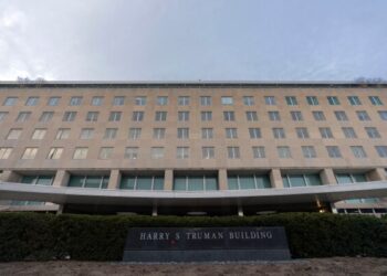 Американская журналистка Шелли Киттлсон была освобождена неделю назад после похищения в Ираке, сообщил Рубио. Американская журналистка Шелли Киттлсон была освобождена неделю назад после похищения в Ираке, сообщил Рубио.