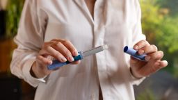 Еще одна таблетка для похудения на основе GLP-1 получила одобрение FDA, и на нее распространяются менее строгие ограничения по применению.