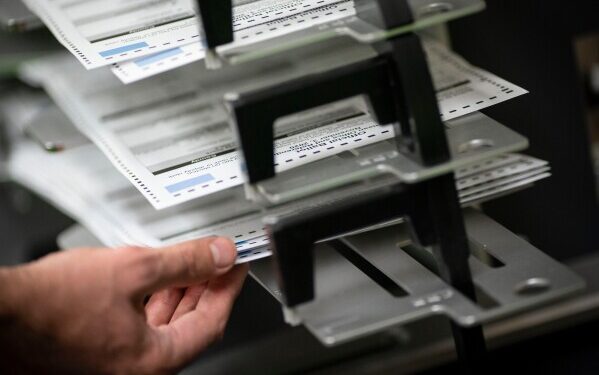 Апелляционный суд восстановил решение о взыскании 656 миллионов долларов с Организации освобождения Палестины и Палестинской автономии. Апелляционный суд восстановил решение о взыскании 656 миллионов долларов с Организации освобождения Палестины и Палестинской автономии.