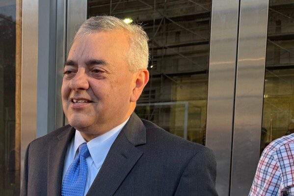 Нападения на Иран и другие страны Ближнего Востока продолжаются, а Трамп угрожает эскалацией.