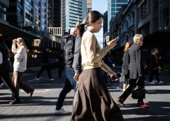 Австралию ожидает «резкий экономический спад» из-за затянувшейся войны в Иране.