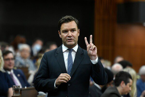 Премьер-министр Канады Карни обеспечил себе большинство в правительстве благодаря победе на внеочередных выборах.