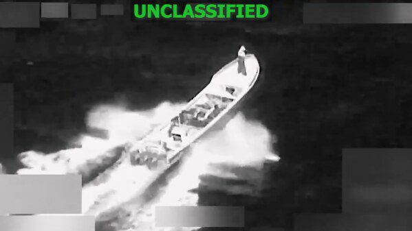 Карни утверждает, что экономические связи Канады с США являются слабым местом, которое необходимо исправить.