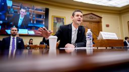 Марсоход «Кьюриосити» обнаружил строительные блоки жизни в ходе первого в истории эксперимента на Марсе.