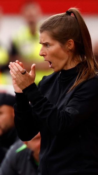 Многие называют её «футбольной богиней», однако сексизм, ненависть и женоненавистничество по-прежнему преследуют эту выдающуюся футболистку.