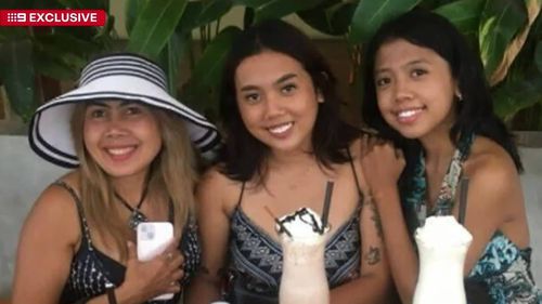 Убитая горем дочь требует справедливости для «сильной и прекрасной» матери Евы Ласрини после предполагаемого убийства. Убитая горем дочь требует справедливости для «сильной и прекрасной» матери Евы Ласрини после предполагаемого убийства.