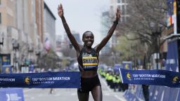 Как переезд в США помог чемпионке по марафону Хелен Обири осуществить сразу две мечты.