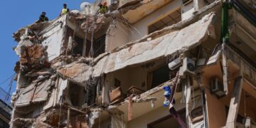 Иран угрожает портам на Ближнем Востоке, а американские военные готовятся ввести морскую блокаду.