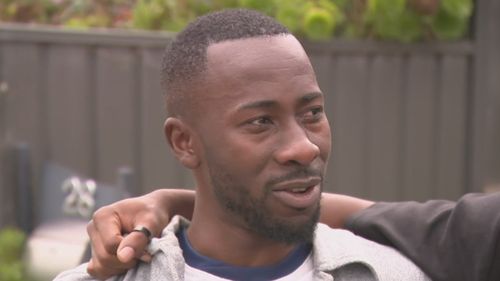 «Это несправедливо»: сыновья отдают дань памяти матери восьмерых детей, погибшей в ужасной лобовой аварии.