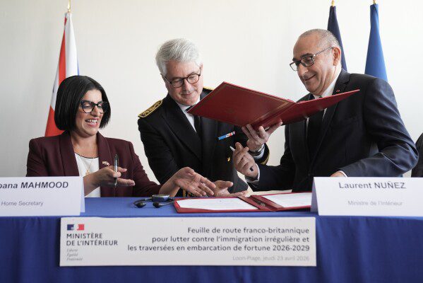 Король Карл III прибыл в Белый дом с непростой задачей восстановления отношений между Великобританией и США.