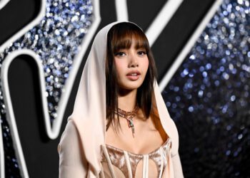 LISA и Anyma анонсировали совместную композицию «Bad Angel», которая выйдет как раз к Coachella. LISA и Anyma анонсировали совместную композицию «Bad Angel», которая выйдет как раз к Coachella.