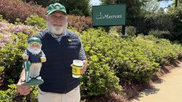 Гольф-сезон LIV пока продолжается по плану, но остаются вопросы относительно будущего финансирования.