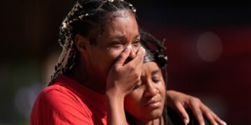 В городе Шривпорт, штат Луизиана, мужчина убил 8 детей и застрелил свою жену и еще одну женщину.