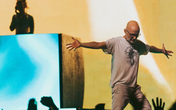 Моби передаст прибыль от своего выступления на фестивале Coachella 2026 организациям по защите прав животных.