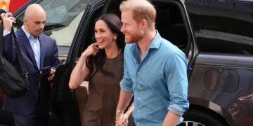 «Непристойно»: в одном сходятся большинство австралийцев по поводу тура Гарри и Меган.