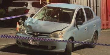 Один человек погиб в результате наезда автомобиля возле выставки комиксов.