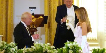 Ознакомьтесь с полной стенограммой речи короля Карла III перед Конгрессом.
