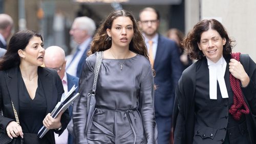 Ребел опровергает ложь о клеветнических сайтах на фоне конфликта вокруг фильма.