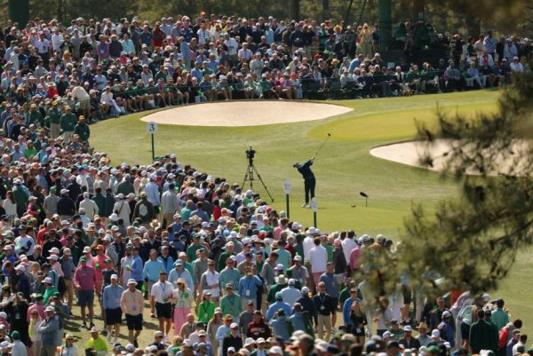 Рори Макилрой делит лидерство на Masters и имеет шанс снова войти в историю в Огасте.