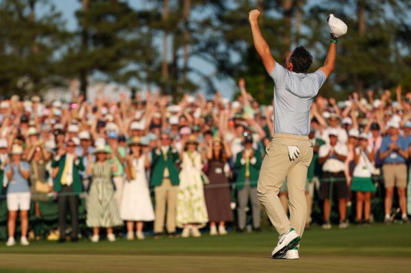 Рори Макилрой вошел в историю, выиграв второй подряд чемпионат Masters.