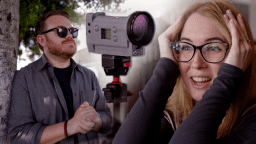 Она не может перестать вести стриминг.