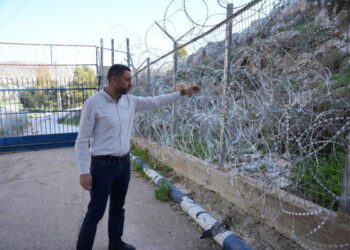 Разбитые трубы, забитые колодцы: на Западном берегу пересохли краны, поскольку израильские поселенцы нацелились на водоснабжение палестинцев.