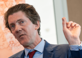 Заместитель управляющего Резервного банка Австралии предупреждает о «стагфляционном шоке». Вот что это означает.