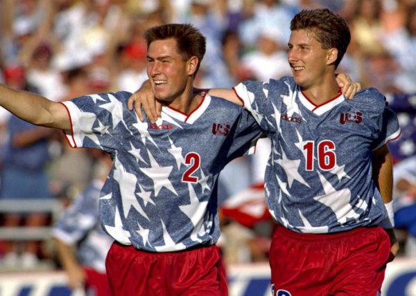 Лучшим футболкам чемпионата мира уже 30 лет.