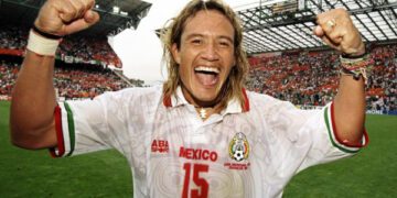 Лучшим футболкам чемпионата мира уже 30 лет.