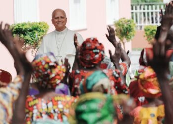 Трамп посылает противоречивые сигналы относительно дальнейших шагов США в войне против Ирана.