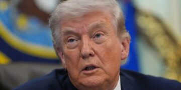 Трамп призвал союзников США «добывать нефть самостоятельно». Но, возможно, он блефует.