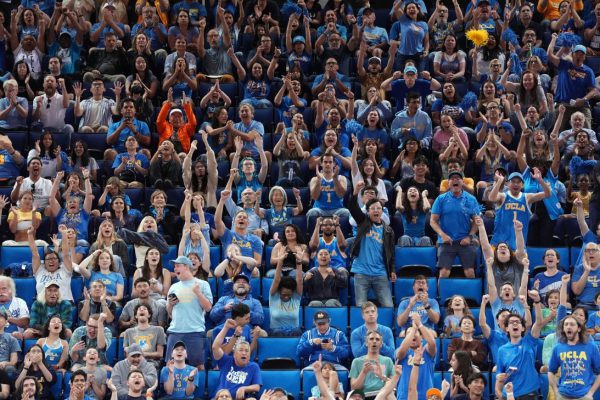 UCLA одержала убедительную победу над Южной Каролиной и завоевала первый в истории женской чемпионский титул NCAA.