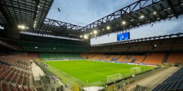 Американские семьи оспаривают в высшем суде итальянский закон, ограничивающий предоставление гражданства по происхождению.