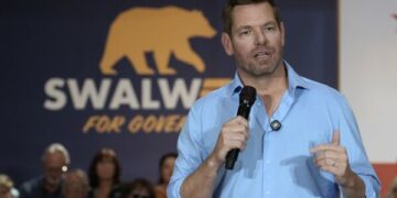 Голосование за губернатора Калифорнии начнётся через месяц. Вот список кандидатов, участвующих в выборах.