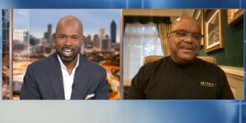 Что рассказали члены экипажа «Артемиды II» в своих первых заявлениях после возвращения на Землю.