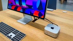 Новому генеральному директору Apple предстоит унаследовать высокие показатели продаж и еще более высокие ожидания.