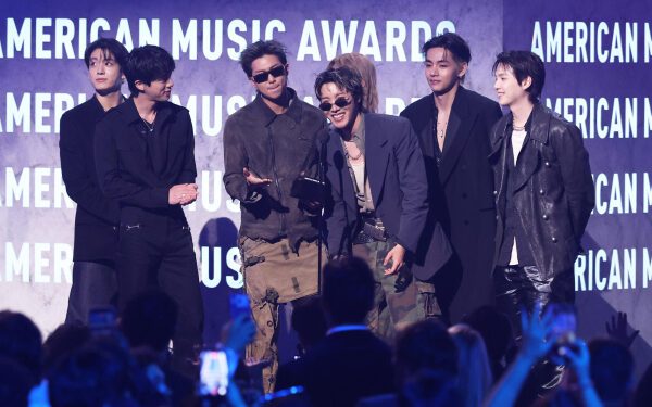 Группа BTS объединилась с этим классическим печеньем для создания лимитированной серии вкусов: «Мы ели их в детстве, мы ели их в студии».